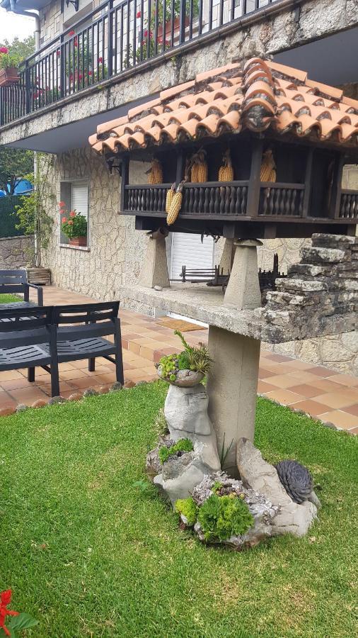 Appartamento Casa Victoria Onís Esterno foto